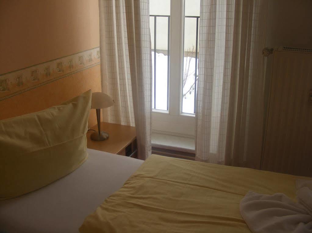 Tempelhof Bed & Breakfast Berlino